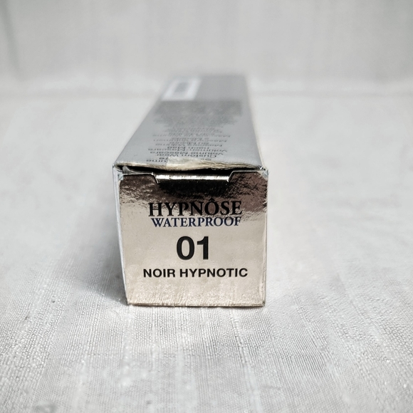 LANCÕME HYPNÔSE VOLUMIZING MASCARA - Picture 5 of 6